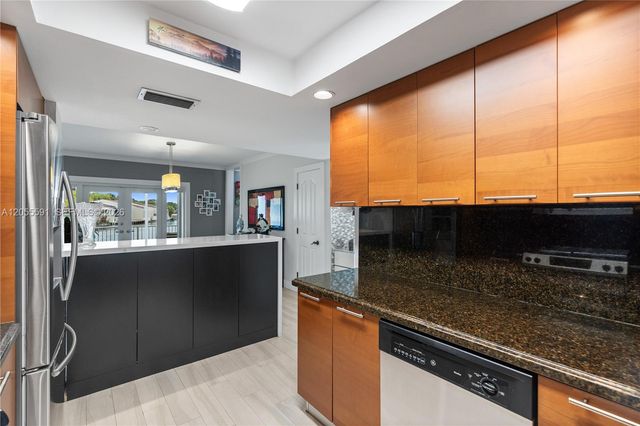 7282 Jacaranda Ln, Miami Lakes, FL 33014