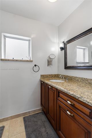 7282 Jacaranda Ln, Miami Lakes, FL 33014