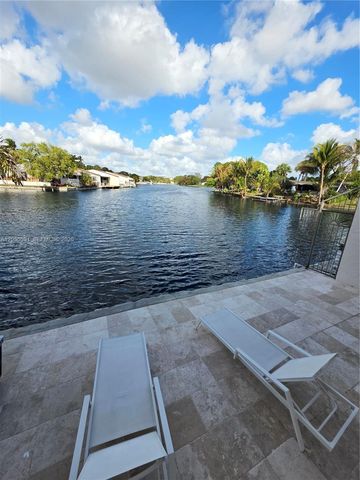 7282 Jacaranda Ln, Miami Lakes, FL 33014