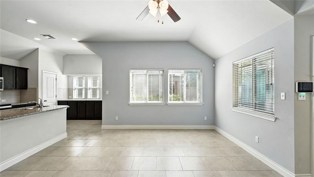 490 Nautical LOOP, Kyle, TX 78640