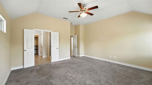 490 Nautical LOOP, Kyle, TX 78640