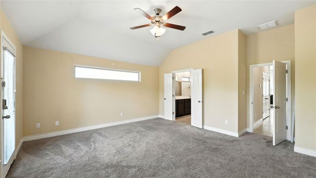 490 Nautical LOOP, Kyle, TX 78640