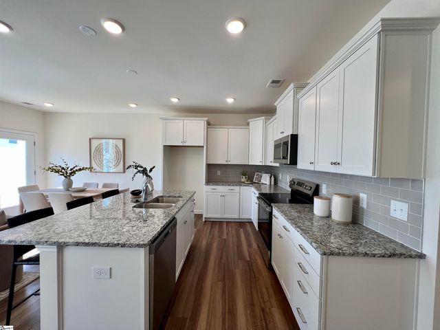 208 Toal Court, Greenville, SC 29611