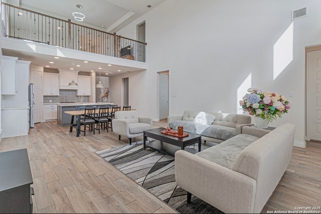 938 Quemada, San Antonio, TX 78245