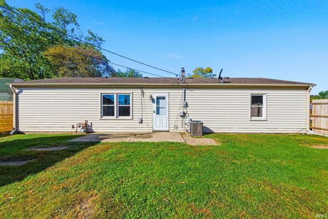 359 Center Drive, Frankfort, IN 46041