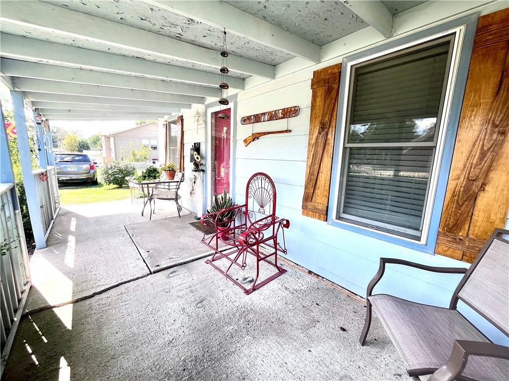 706 S Butler Drive, Harrisonville, MO 64701