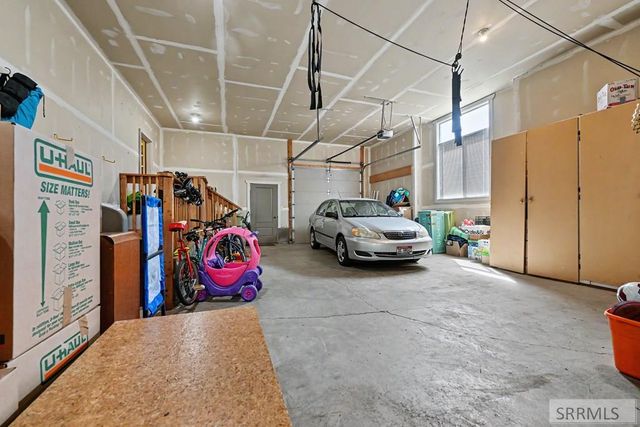 214 Whisper Cove Place, Idaho Falls, ID 83404