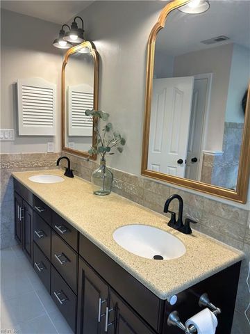 920 Foxboro DR, Newport News, VA 23602
