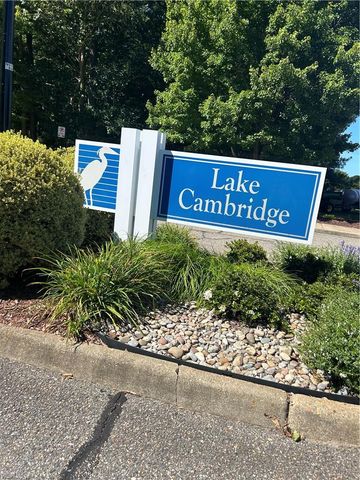 920 Foxboro DR, Newport News, VA 23602