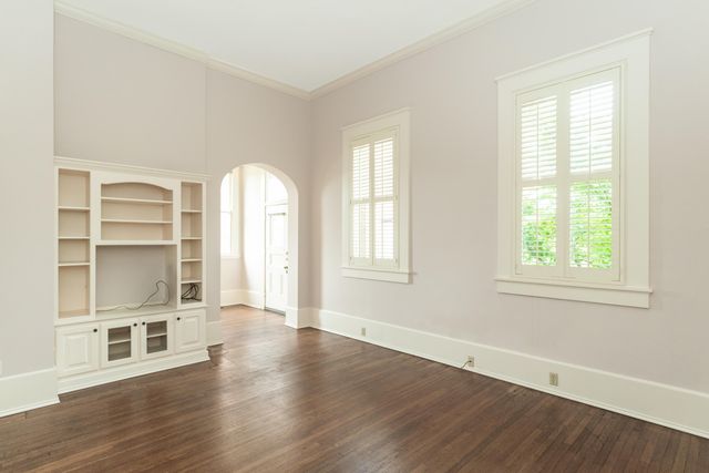 900 Vine Street 3, Chattanooga, TN 37403