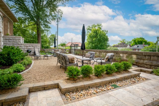 900 Vine Street 3, Chattanooga, TN 37403