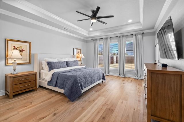 5705 S 47th Street, Rogers, AR 72758