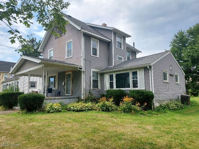 57 Wilson Avenue, Niles, OH 44446