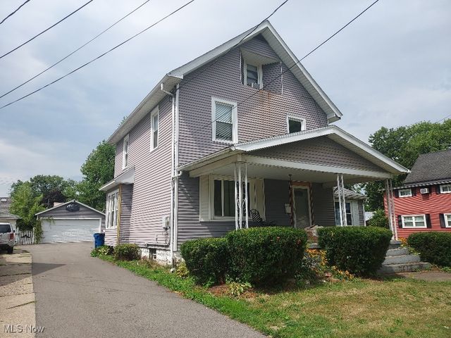 57 Wilson Avenue, Niles, OH 44446