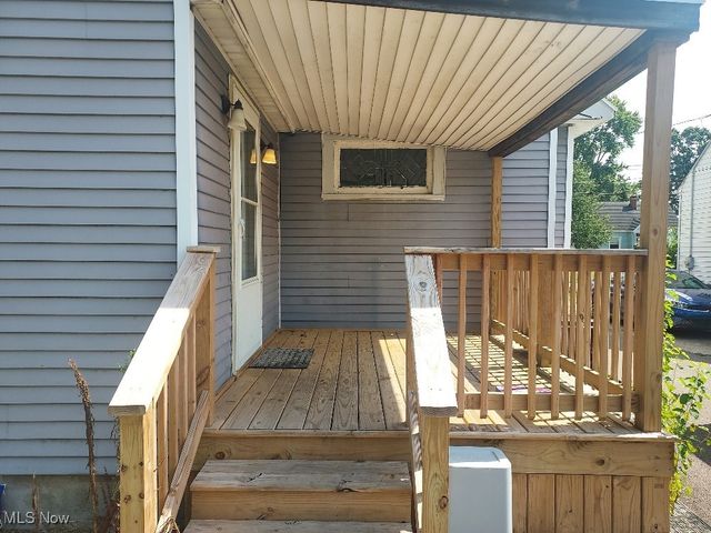 57 Wilson Avenue, Niles, OH 44446