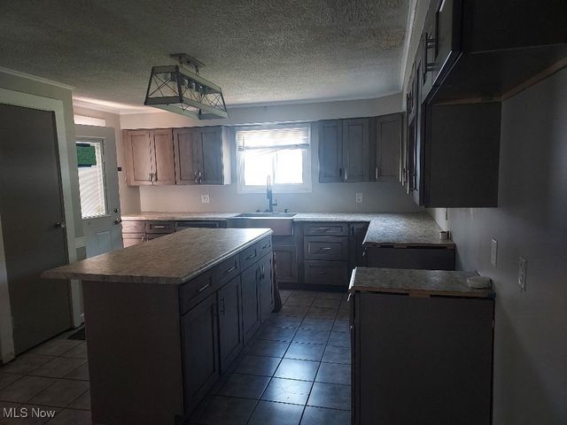 57 Wilson Avenue, Niles, OH 44446