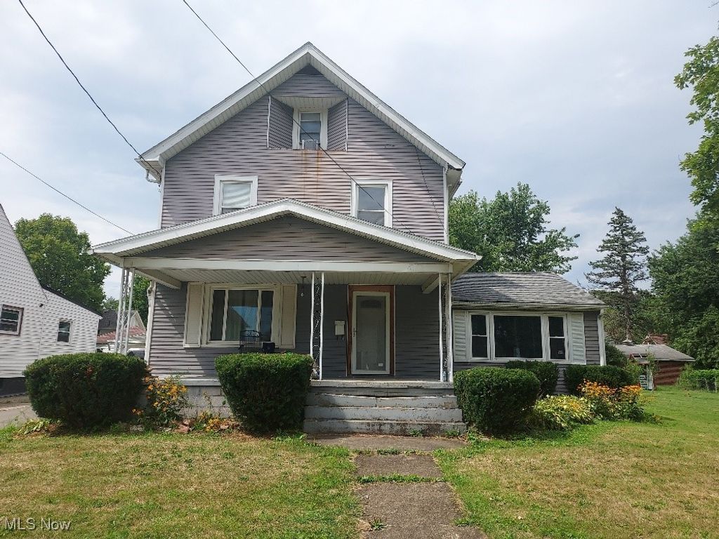 57 Wilson Avenue, Niles, OH 44446