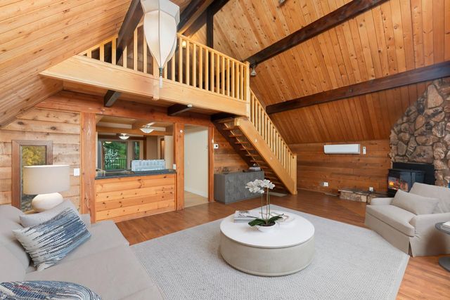 10922 E Lime Kiln Rd, Grass Valley, CA 95949