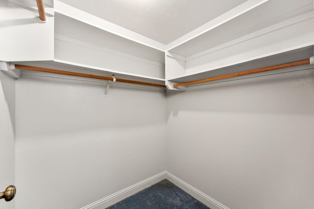 10922 E Lime Kiln Rd, Grass Valley, CA 95949