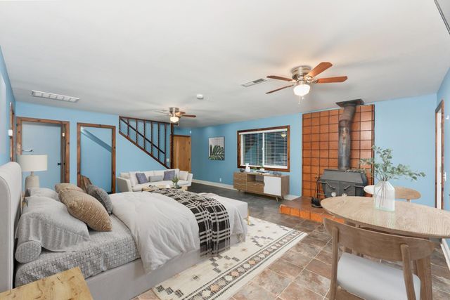 10922 E Lime Kiln Rd, Grass Valley, CA 95949