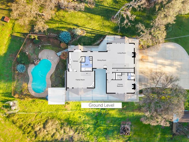 10922 E Lime Kiln Rd, Grass Valley, CA 95949