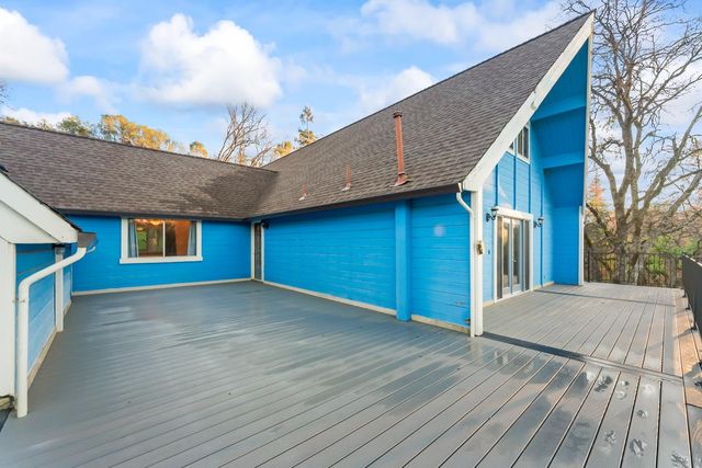 10922 E Lime Kiln Rd, Grass Valley, CA 95949