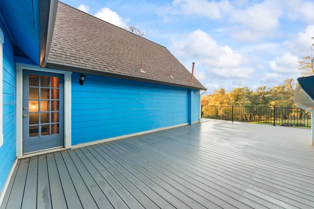 10922 E Lime Kiln Rd, Grass Valley, CA 95949