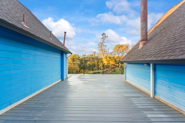 10922 E Lime Kiln Rd, Grass Valley, CA 95949