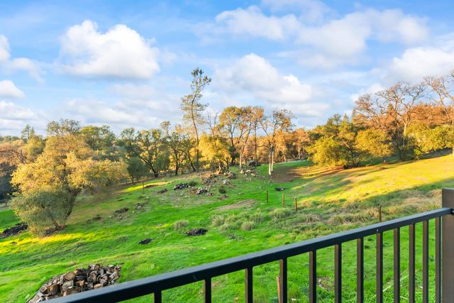 10922 E Lime Kiln Rd, Grass Valley, CA 95949