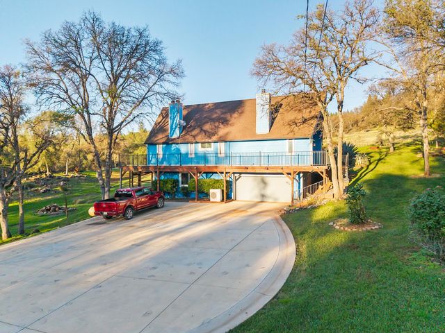 10922 E Lime Kiln Rd, Grass Valley, CA 95949