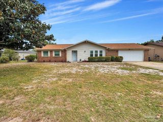 12148 Sage Ave, Pensacola, FL 32507