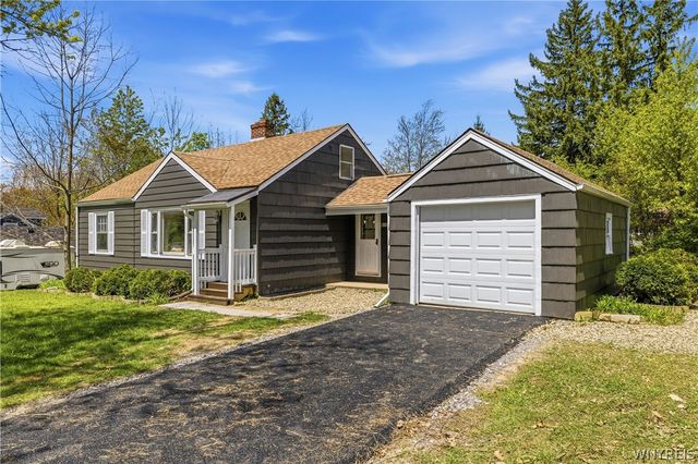 6164 Ward Road, Orchard Park, NY 14127