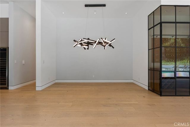 4653 Vanalden Avenue, Tarzana, CA 91356