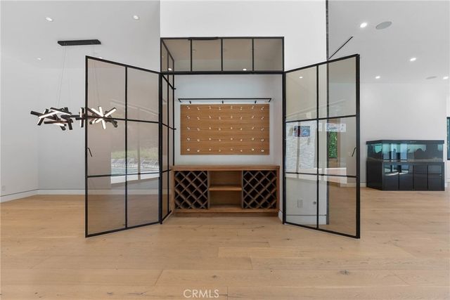 4653 Vanalden Avenue, Tarzana, CA 91356