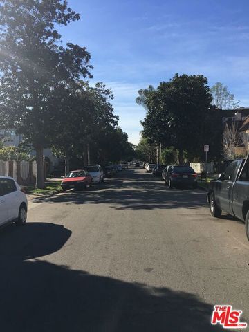 6111 Afton Place, Los Angeles, CA 90028