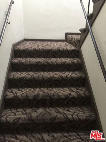 6111 Afton Place, Los Angeles, CA 90028