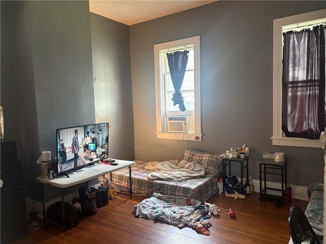 1139 Saint Paul Street, Rochester, NY 14621