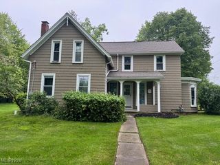7560 Chagrin Road, Chagrin Falls, OH 44022