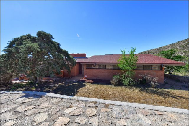 2400 SAVANNAH Avenue, El Paso, TX 79930