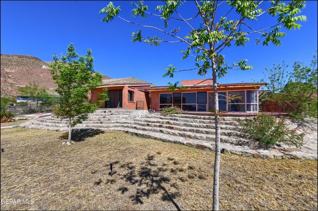 2400 SAVANNAH Avenue, El Paso, TX 79930