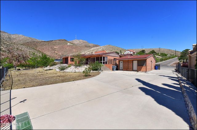 2400 SAVANNAH Avenue, El Paso, TX 79930