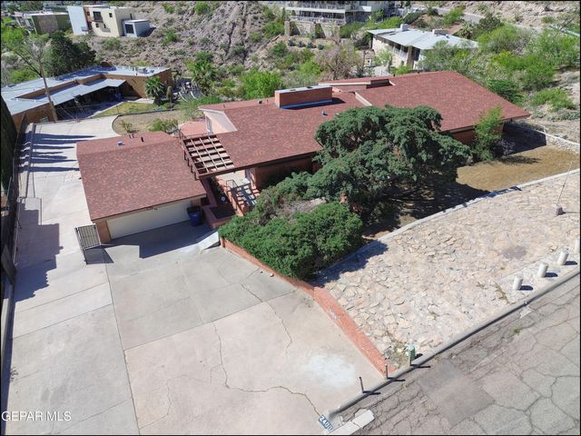 2400 SAVANNAH Avenue, El Paso, TX 79930