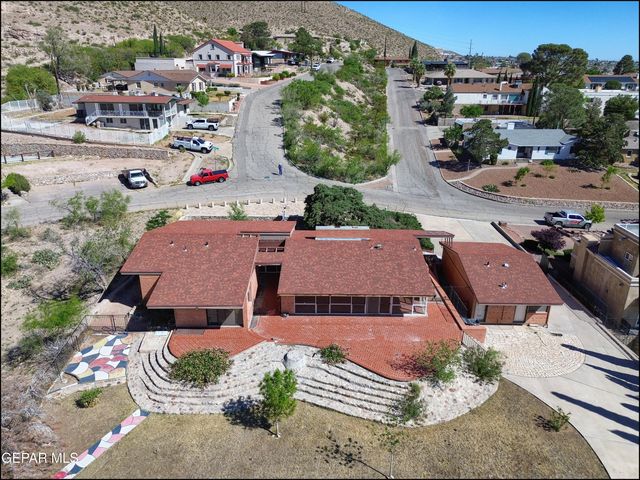 2400 SAVANNAH Avenue, El Paso, TX 79930