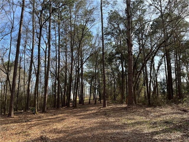 13200 Old Pascagoula Road, Grand Bay, AL 36541