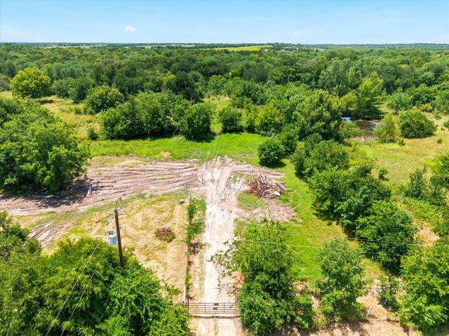 4587 County Road 4415, Wolfe City, TX 75496