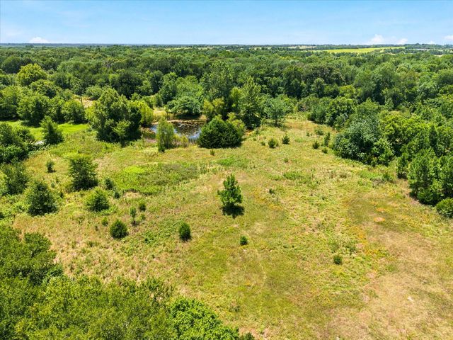 4587 County Road 4415, Wolfe City, TX 75496