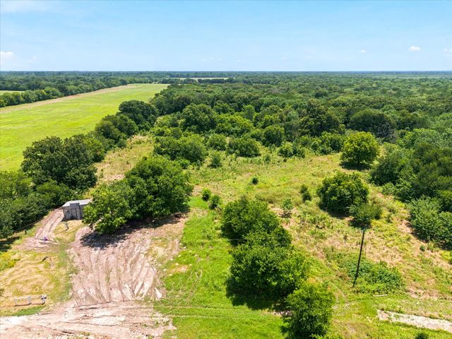 4587 County Road 4415, Wolfe City, TX 75496