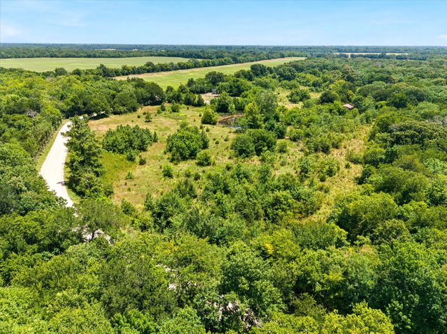 4587 County Road 4415, Wolfe City, TX 75496