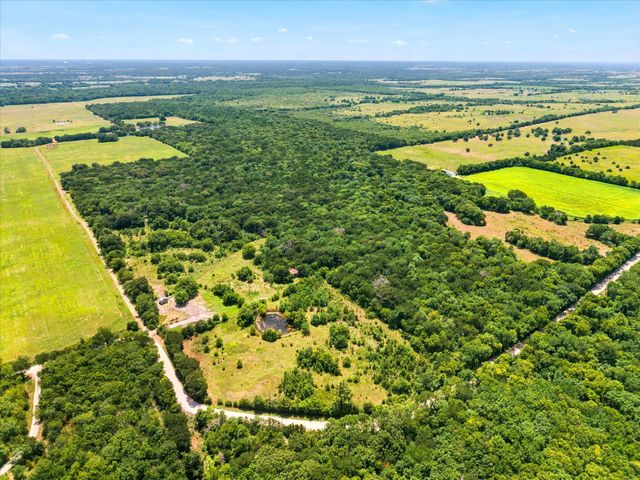 4587 County Road 4415, Wolfe City, TX 75496