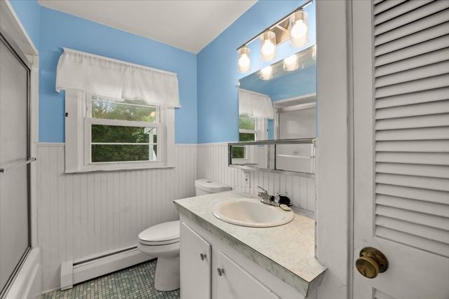 1189 Bark St, Swansea, MA 02777
